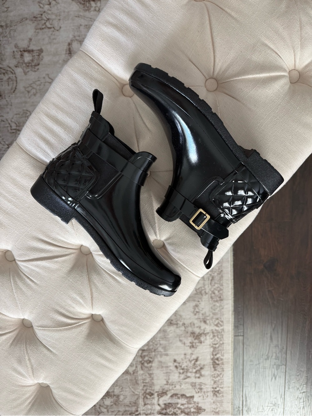 NEW Hunter Black Refined Gloss Quilted Chelsea Rain Booties US Size 9